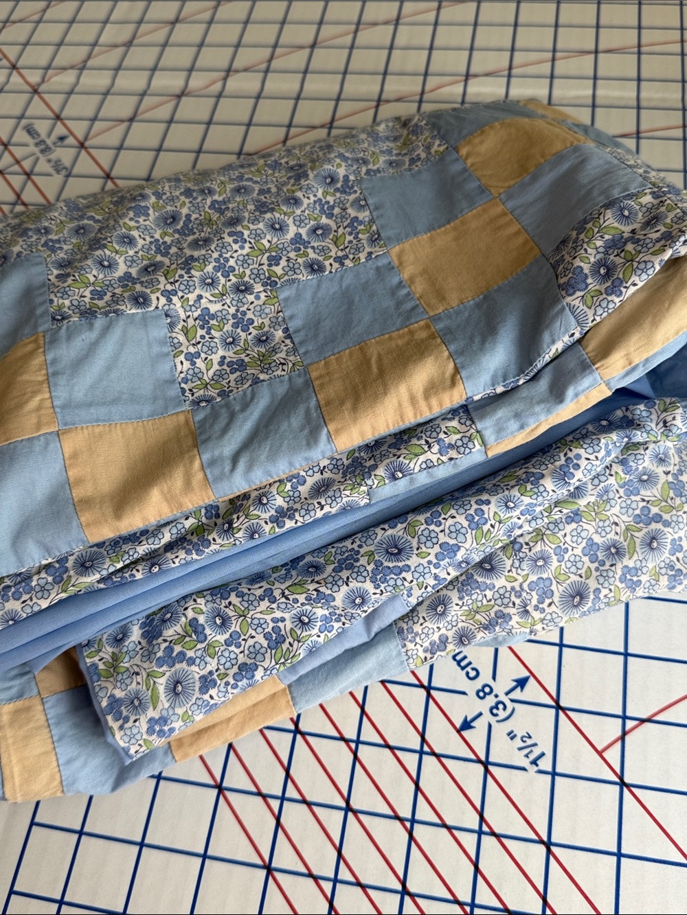 Vintage Handmade Patchwork Coverlet Quilt Top 72x50 Blue Floral Cottagecore